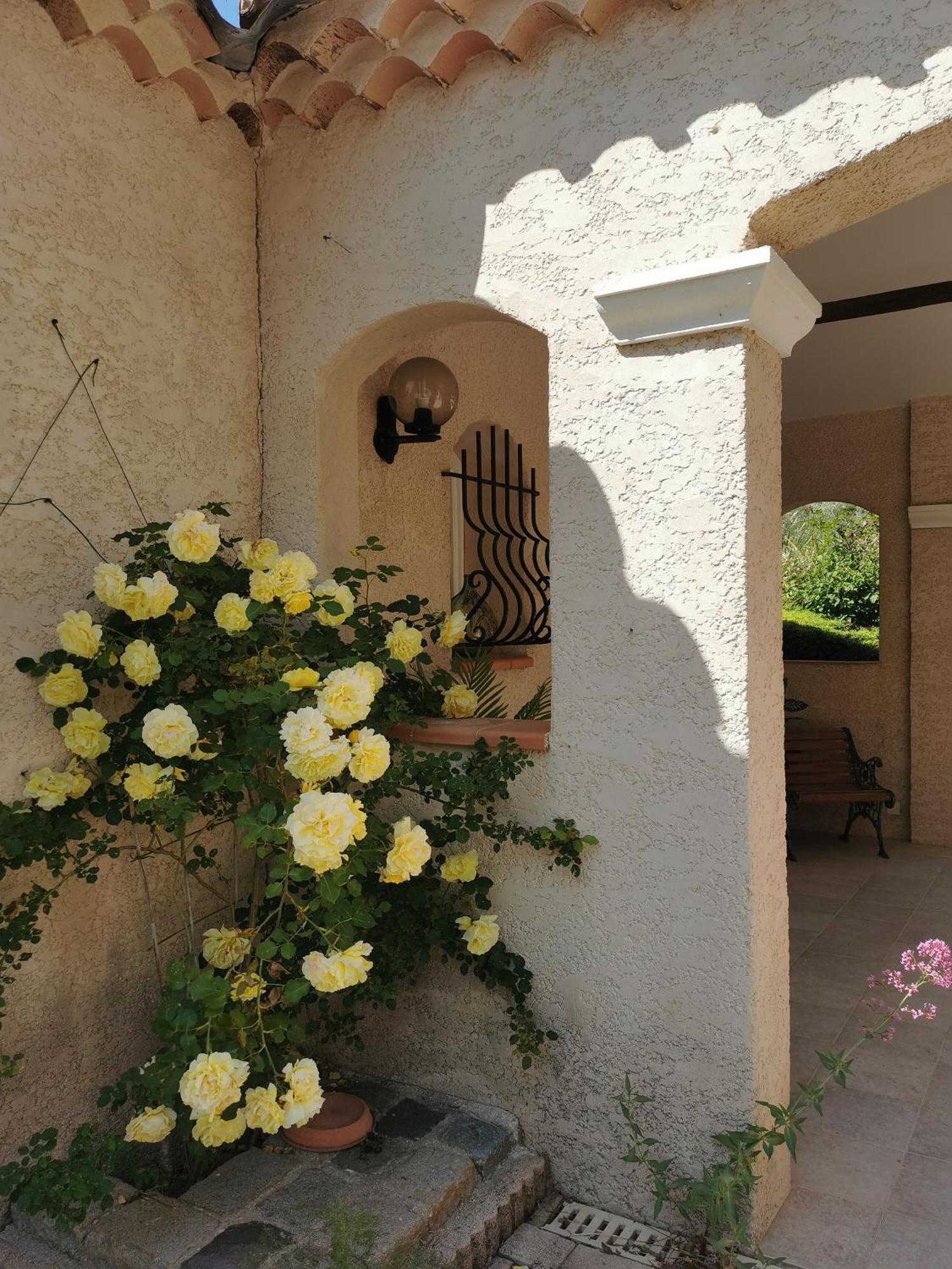Le Loriot Villa Auriol Buitenkant foto